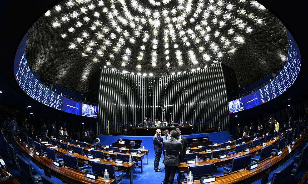 Congresso Nacional retoma atividades com foco reduzido devido ao calendário eleitoral