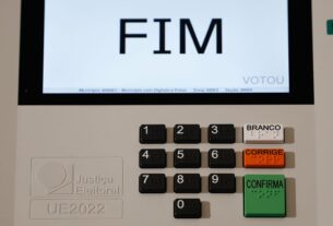 Federação Psol-rede formaliza aliança para apoiar candidatura de Lula à reeleição