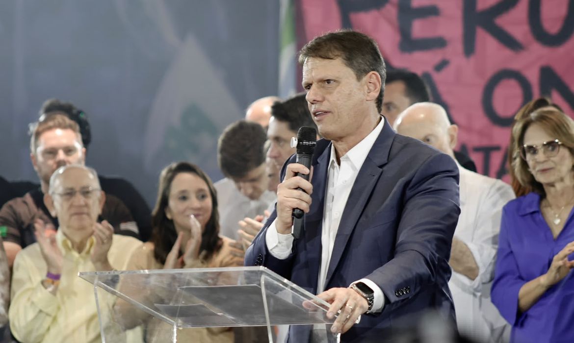 Republicanos oficializa candidatura de Tarcísio de Freitas à reeleição em São Paulo