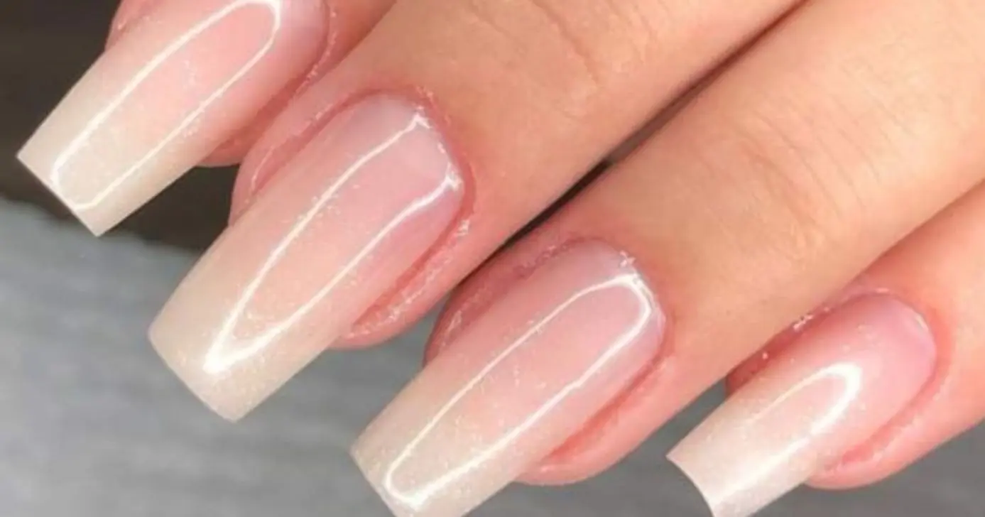 Fortalecimento das unhas em casa: como economizar com cuidados naturais