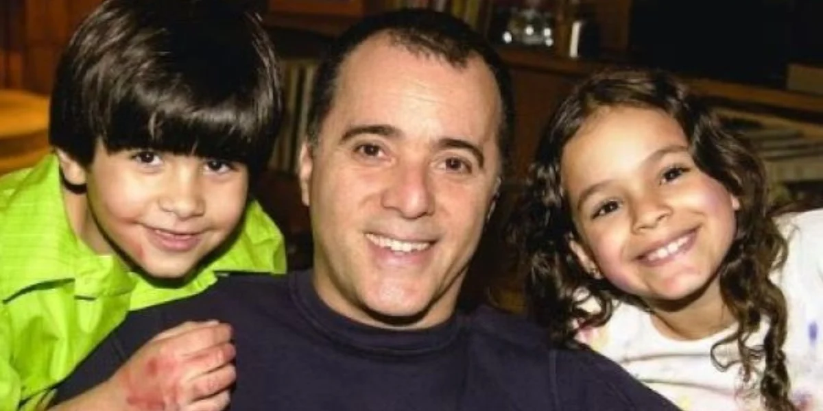 Victor Cugula, o Lucas de Mulheres Apaixonadas, surpreende com mudança física aos 30 anos